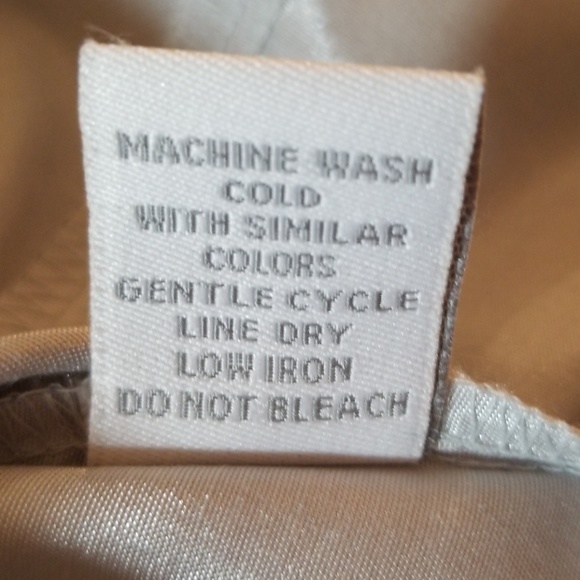 Dress Barn blouse - Picture 7 of 7